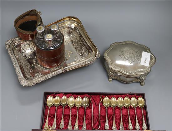A quantity of mixed metalware, including basket, casket, scent bottles and cased teaspoons